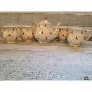 Vintage Sadler Rosebud Tea Set Gold Trim Teapot 4 Mugs